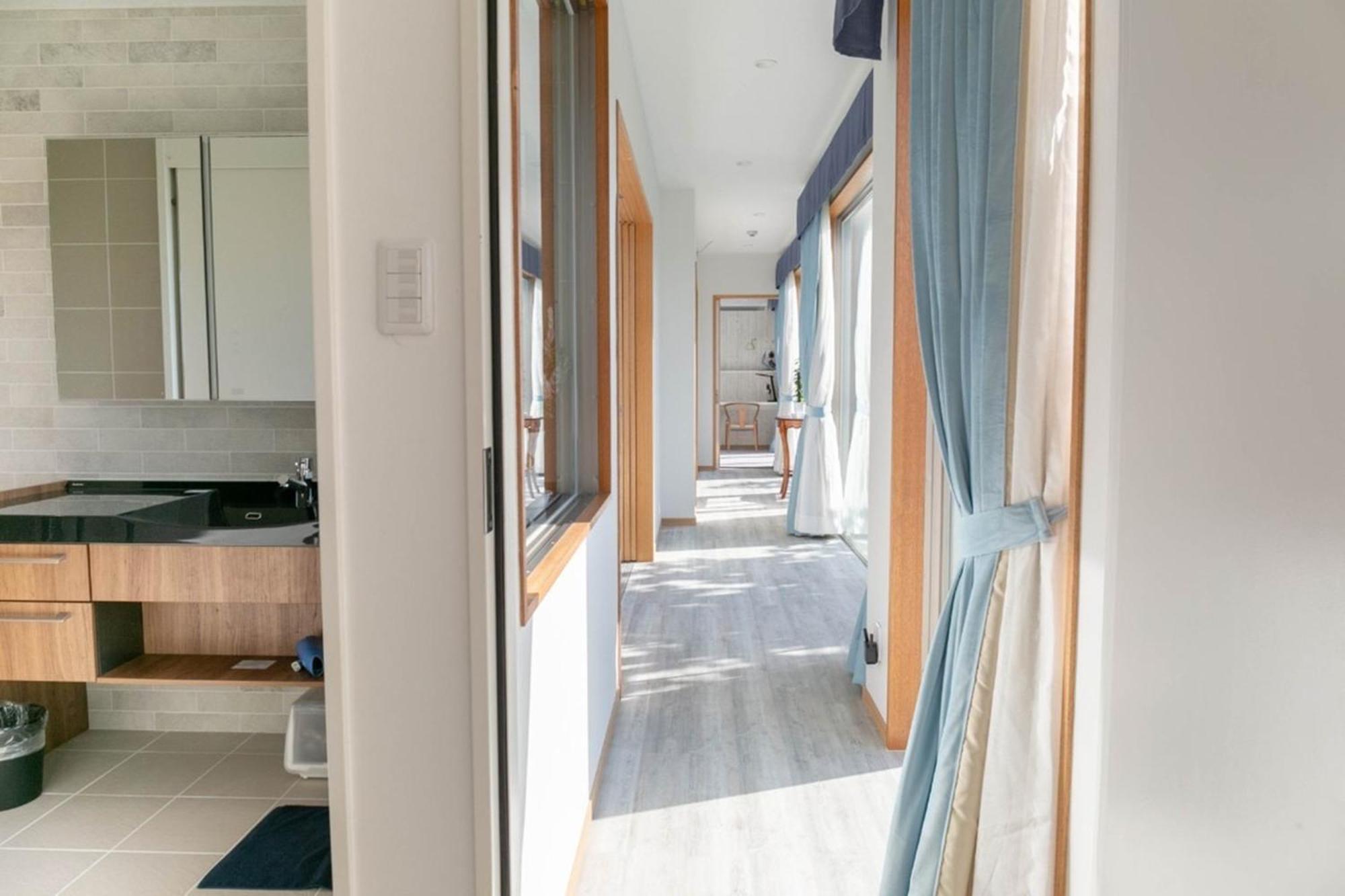La Casa Panacea Okinawa Resort Onna Bilik gambar